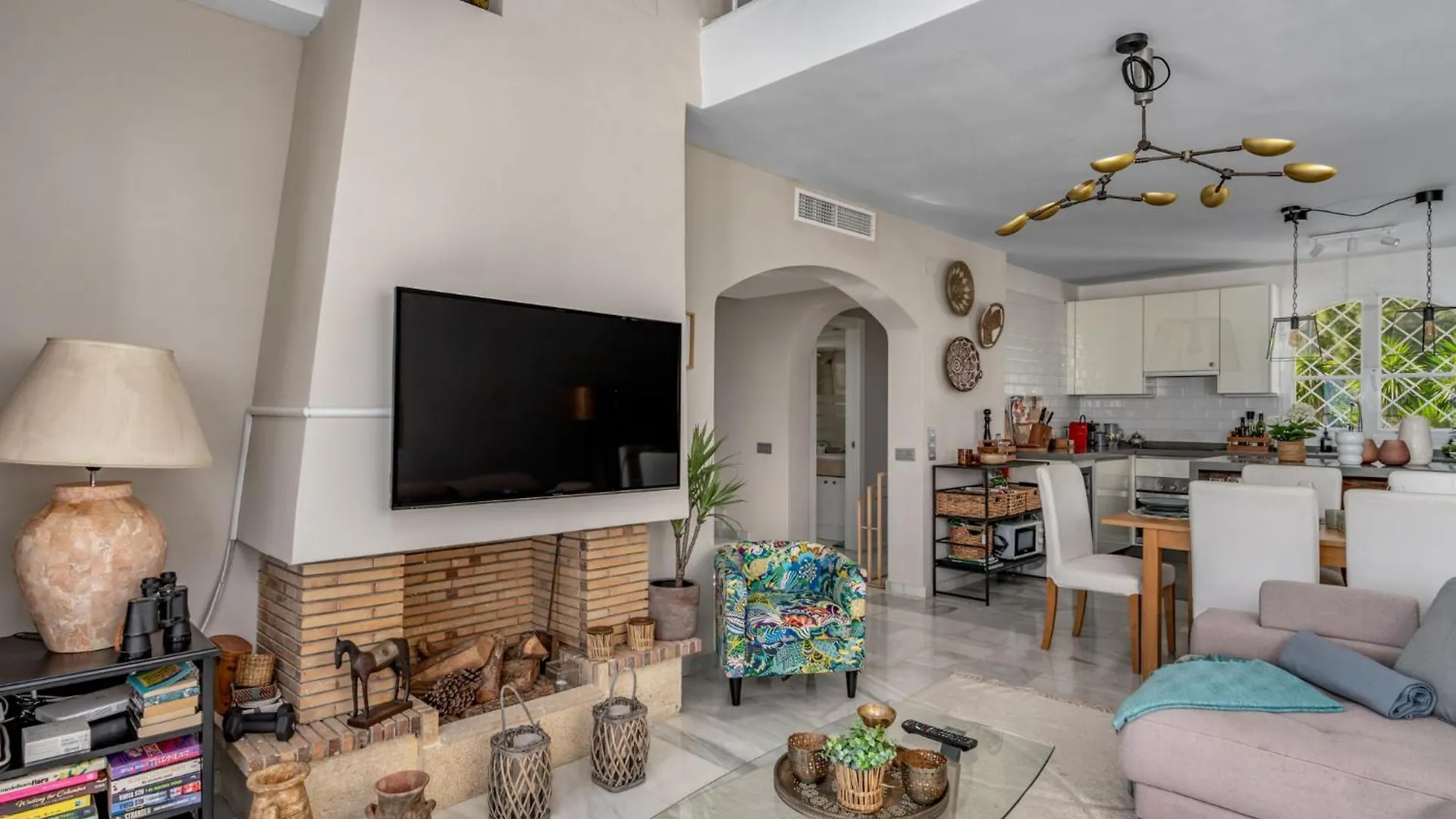 Apartment El Paraiso De Estepona By Interhome