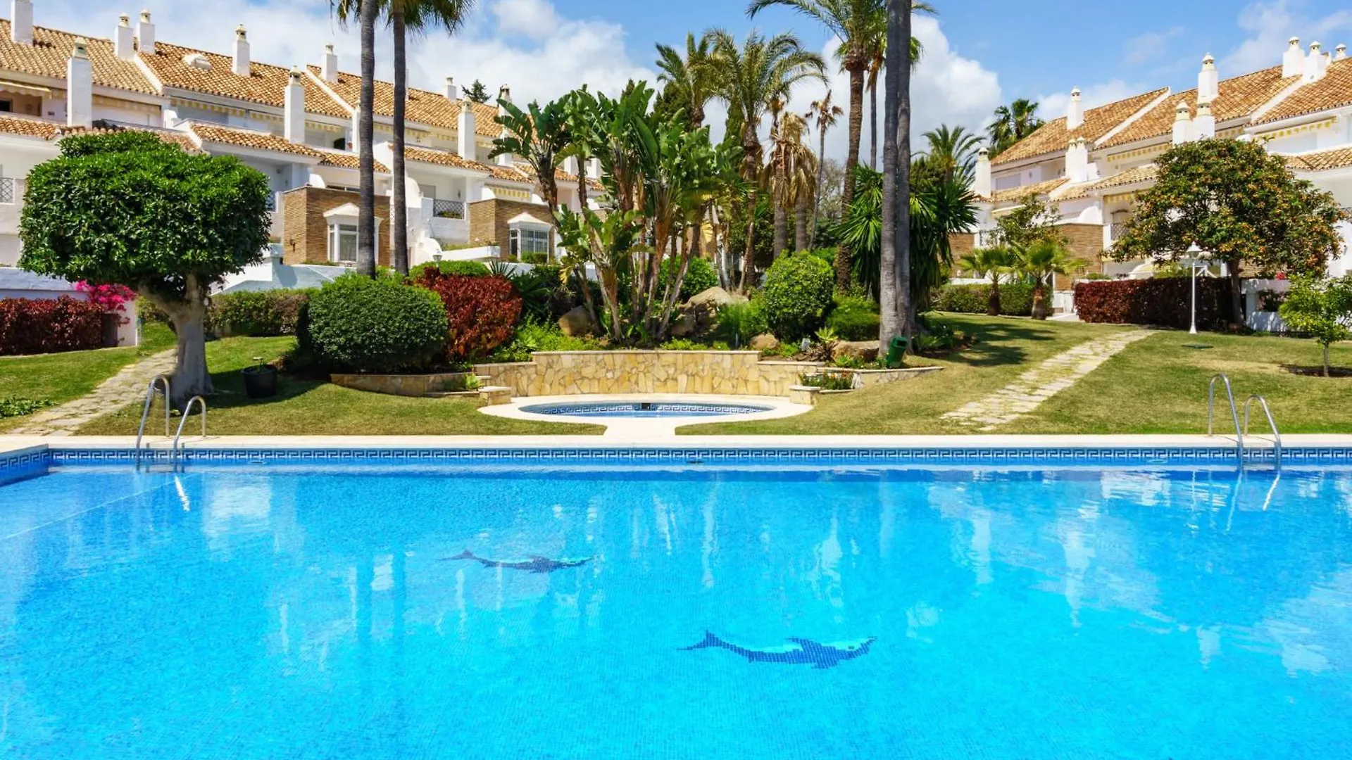 Apartment El Paraiso De Estepona By Interhome